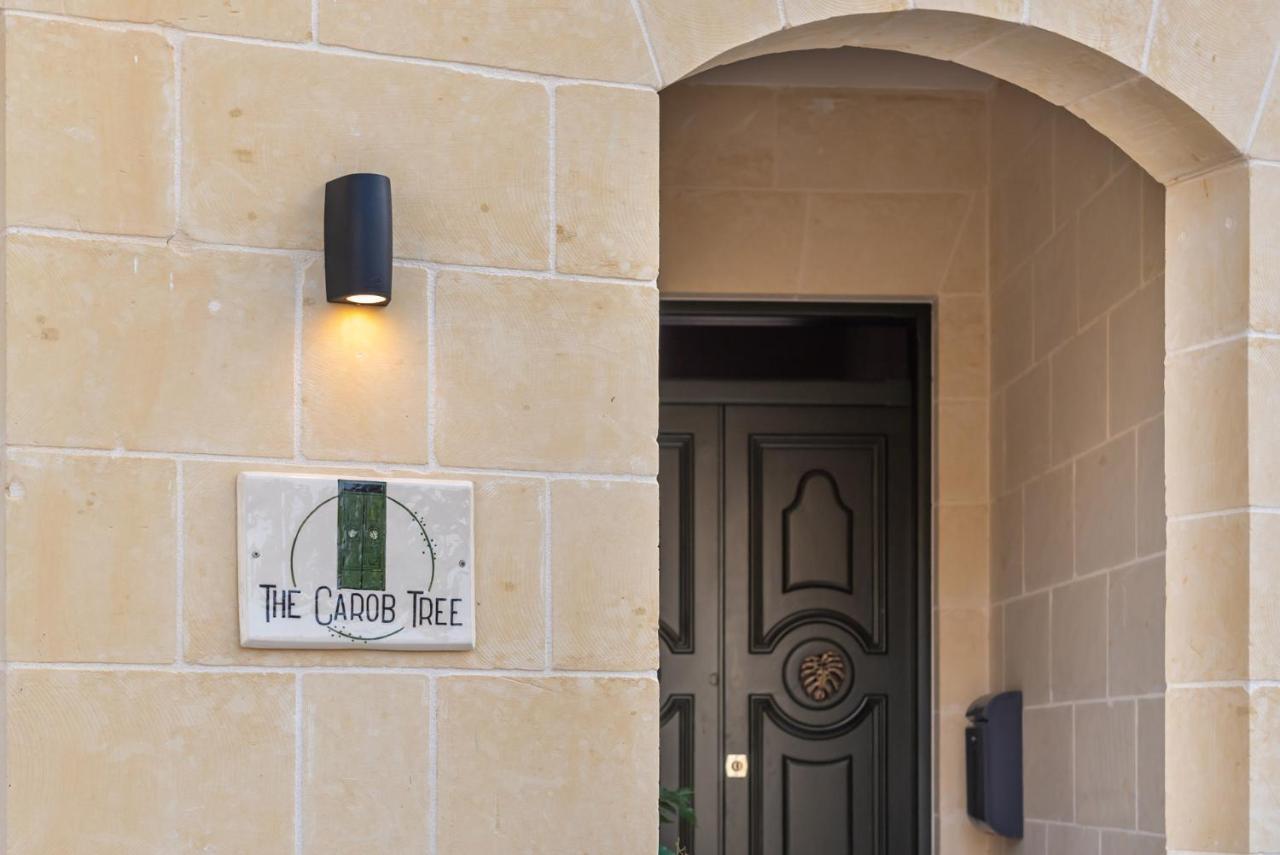 The Carob Tree Bed & Breakfast Victoria Luaran gambar